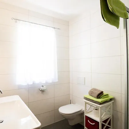 フーバーバウアー *