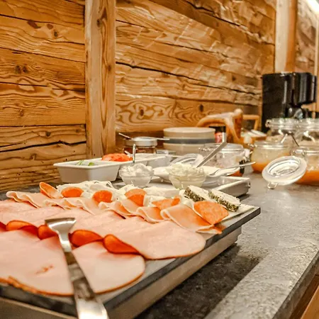 フーバーバウアー *