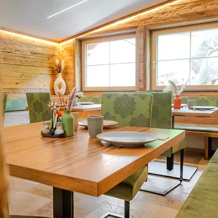 フーバーバウアー *